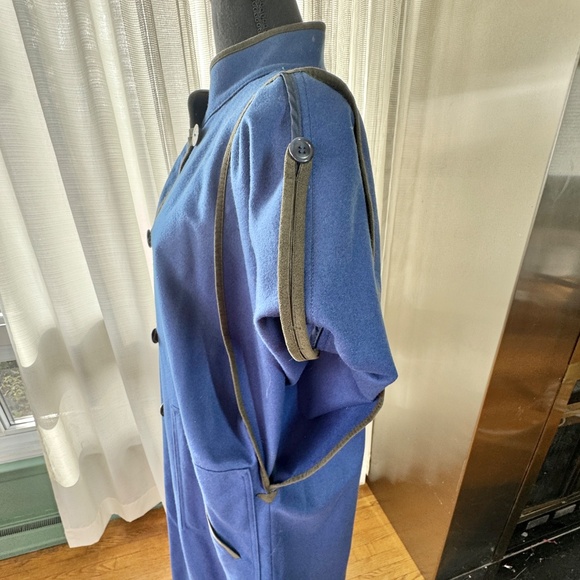 Vintage 80s coat, cobalt blue, kaki suede details, flutter sleeves, Salko - Picture 6 of 15